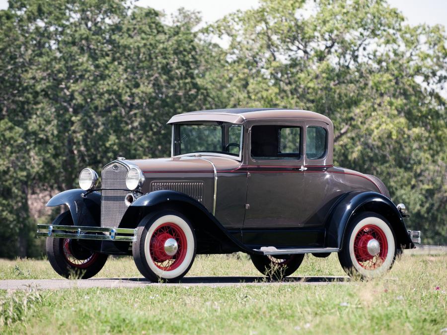  Ford Model A 5-Window Coupe 1930 года  (фото 3 из 16)